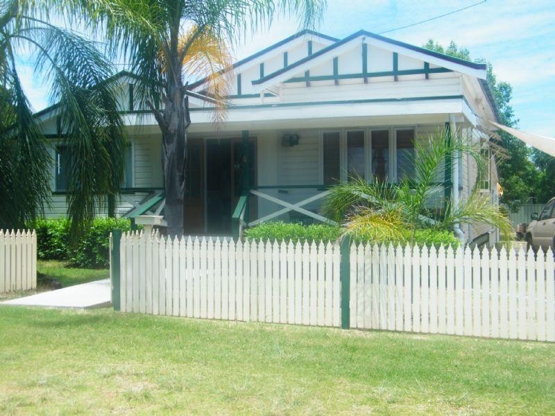 4 Inverai Road, Chinchilla QLD 4413