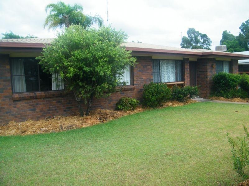 30 Beutel Street, Chinchilla QLD 4413