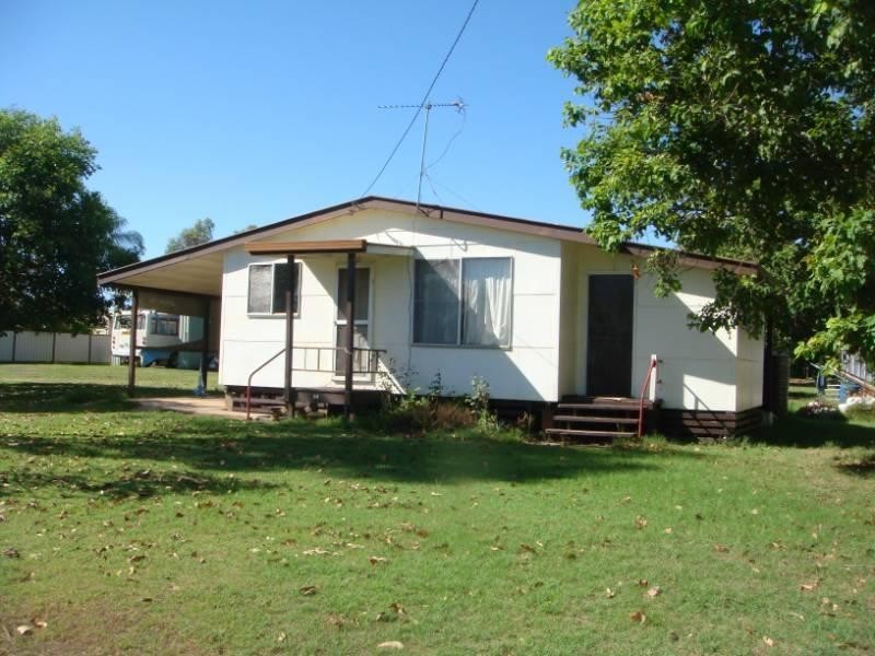 24 Pilkington Street, Chinchilla QLD 4413