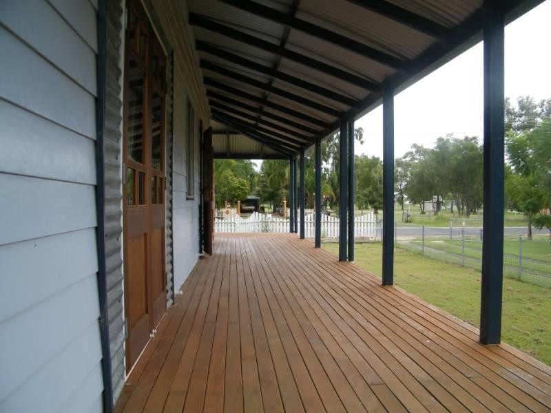 2 Helena Street, Chinchilla QLD 4413