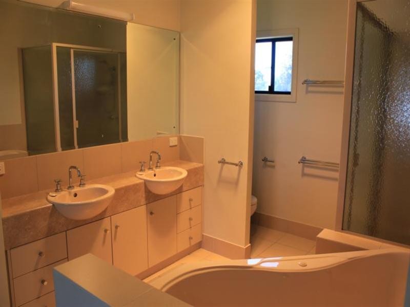 2 Quintet Drive, Chinchilla QLD 4413