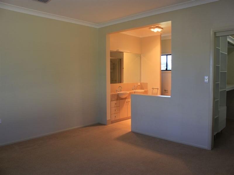 2 Quintet Drive, Chinchilla QLD 4413