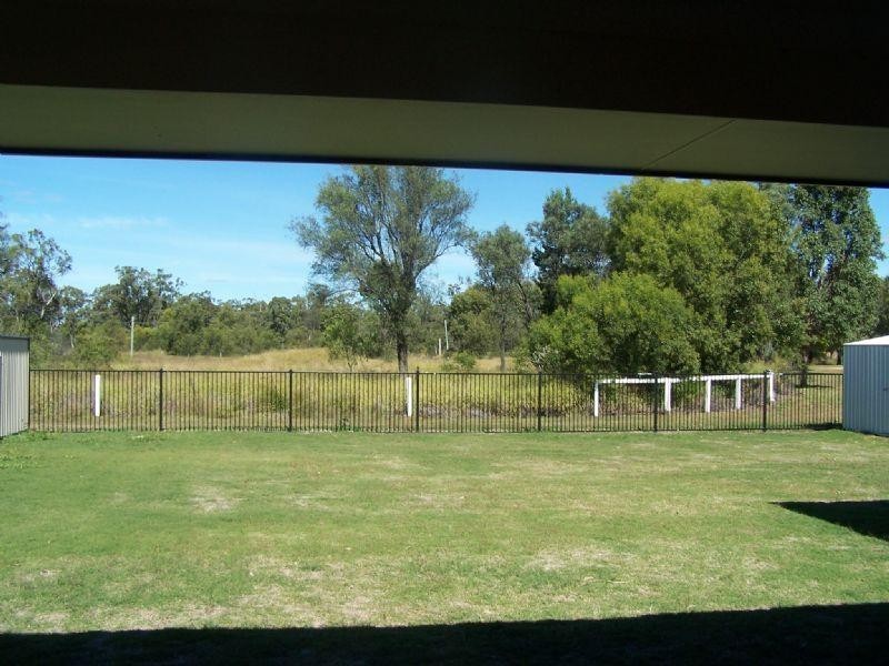 7 Sommerfeld Crescent, Chinchilla QLD 4413