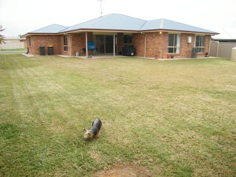 37 Pilkington Street, Chinchilla QLD 4413