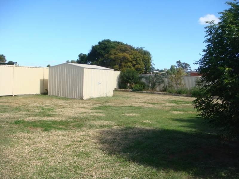 7 Back Avenue, Chinchilla QLD 4413