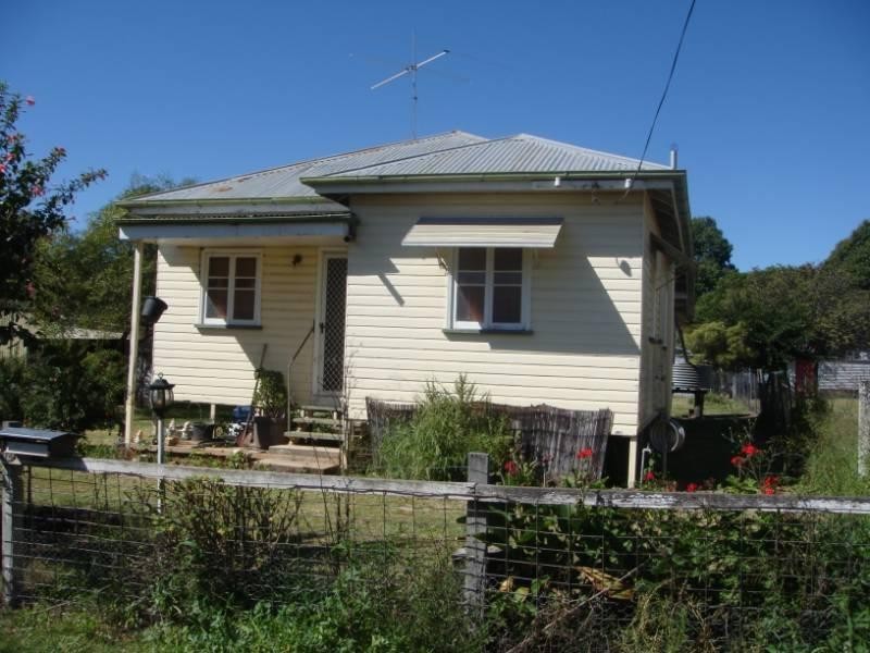 12 King Street, Chinchilla QLD 4413