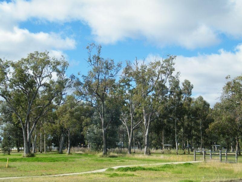 70 SOMMERFELD Crescent, Chinchilla QLD 4413