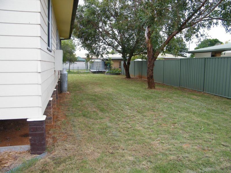 75 North Street, Chinchilla QLD 4413