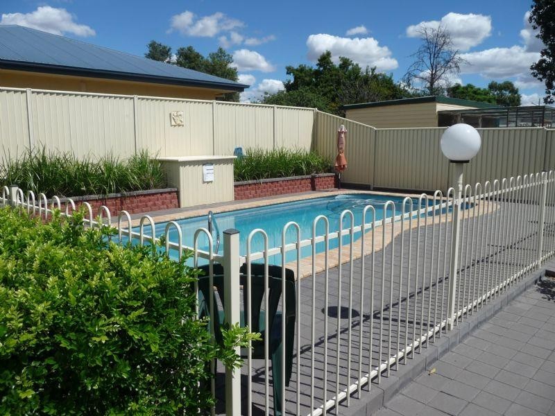 68 Hypatia Street, Chinchilla QLD 4413