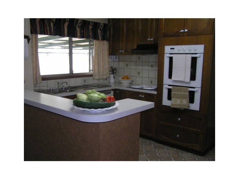 9 Walton Street, Meandarra QLD 4422