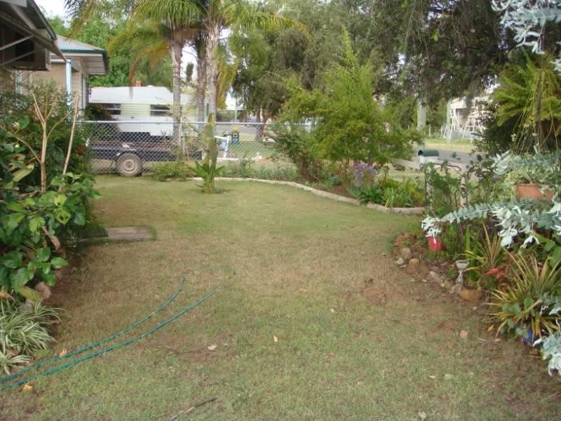 7 Castle Street, Chinchilla QLD 4413