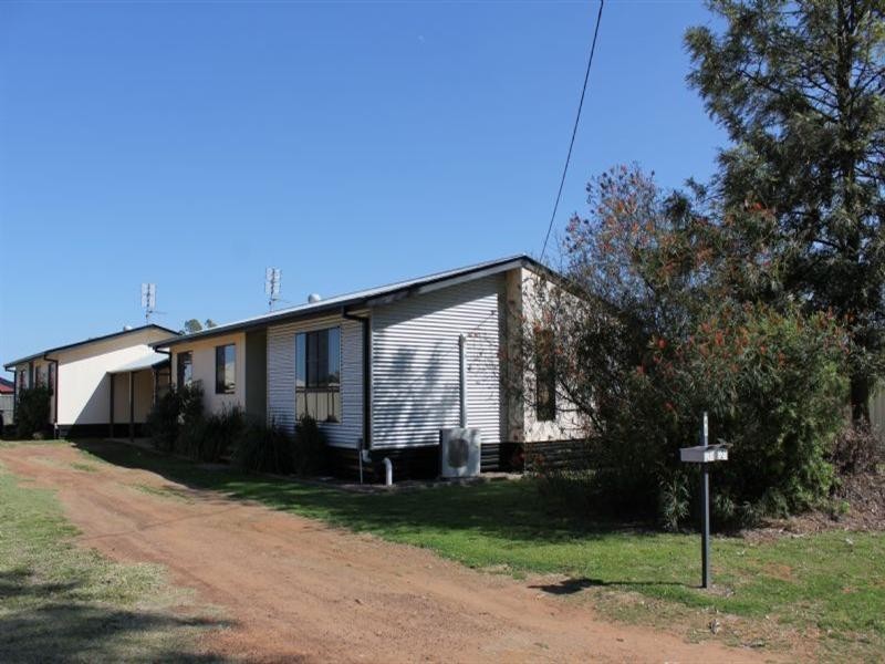 48 Windmill Road, Chinchilla QLD 4413