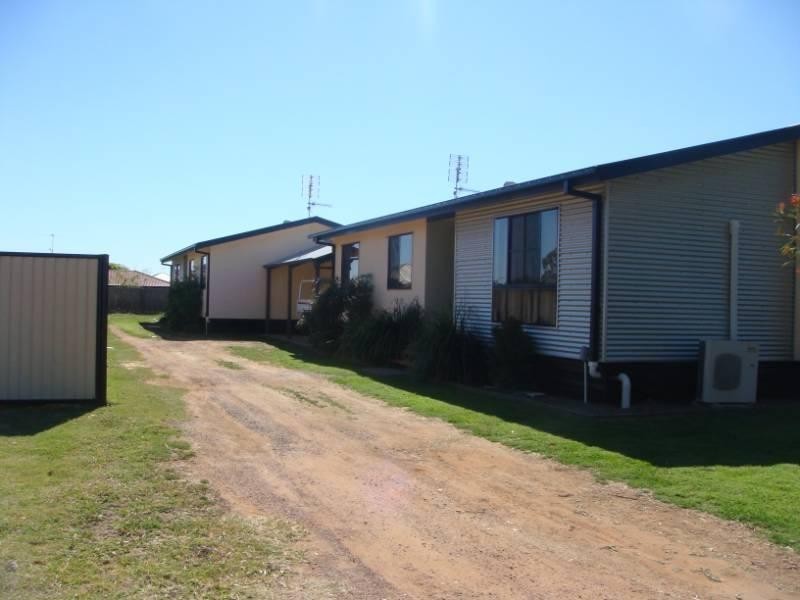 48 Windmill Road, Chinchilla QLD 4413