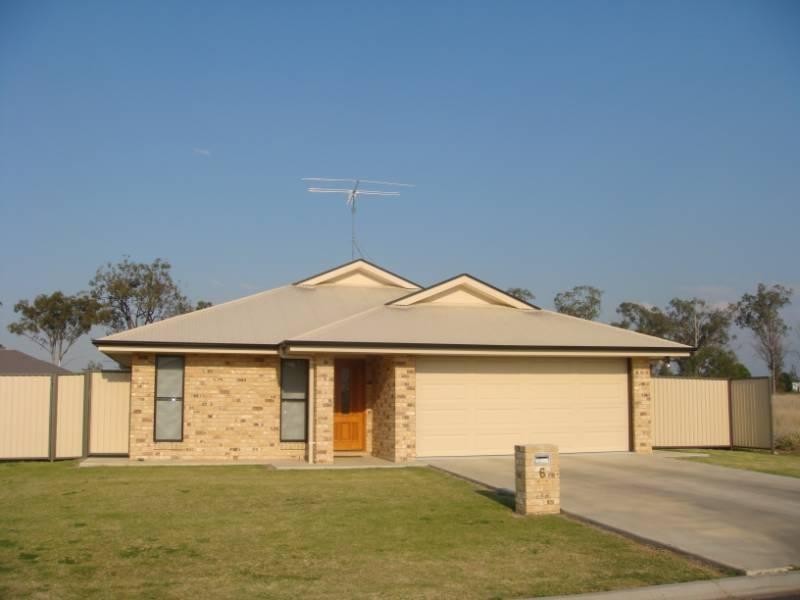 6 Barnsley Street, Chinchilla QLD 4413