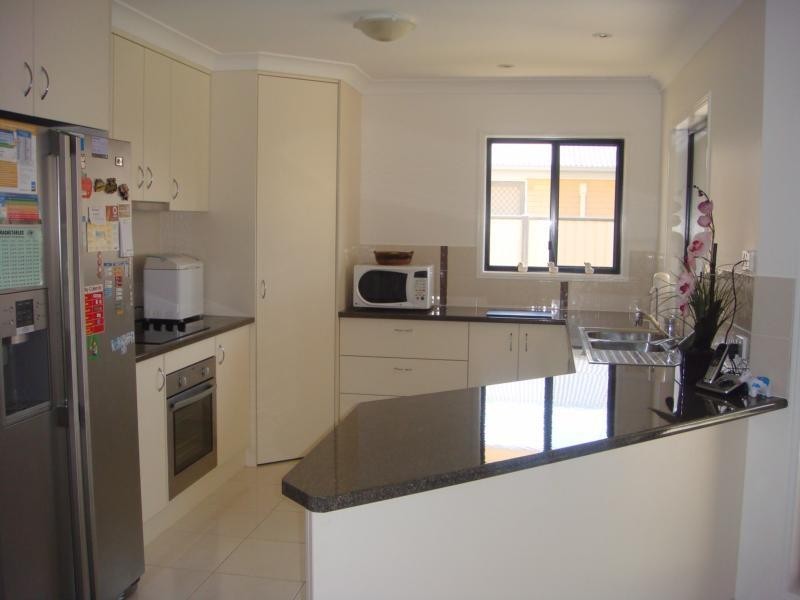 6 Barnsley Street, Chinchilla QLD 4413