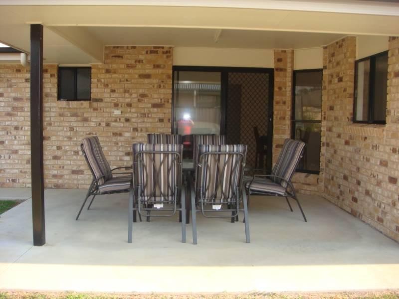 6 Barnsley Street, Chinchilla QLD 4413