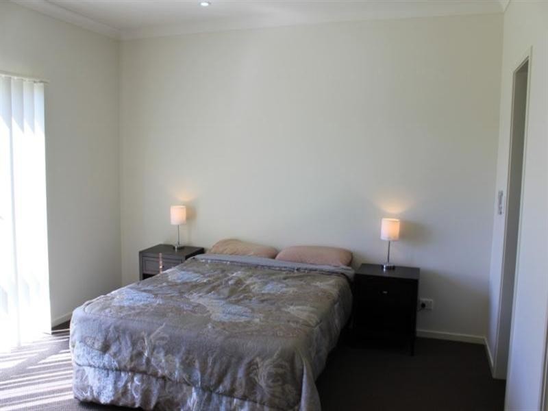 1 and 2/16 Canaga Street, Chinchilla QLD 4413