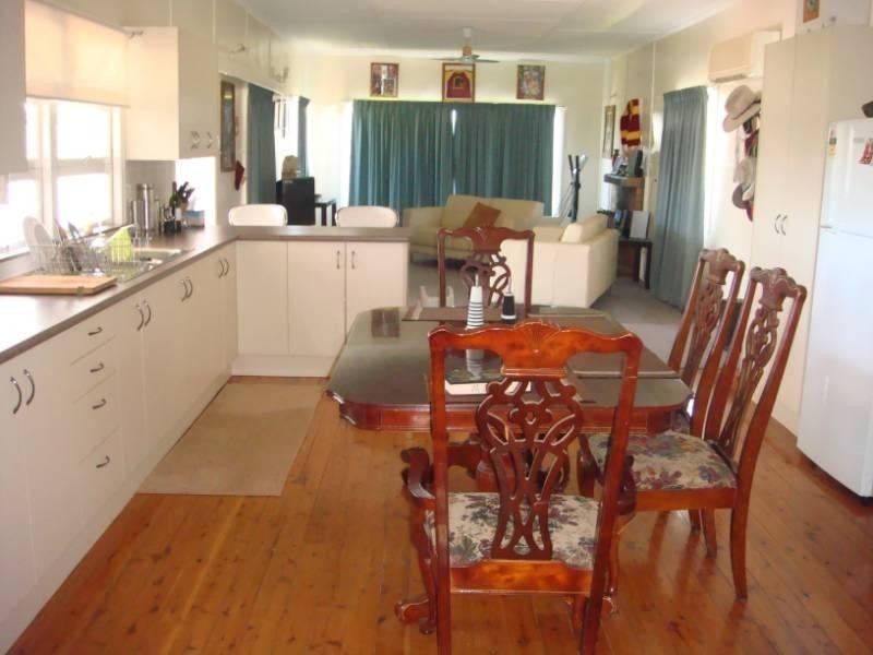 22 Windmill Road, Chinchilla QLD 4413