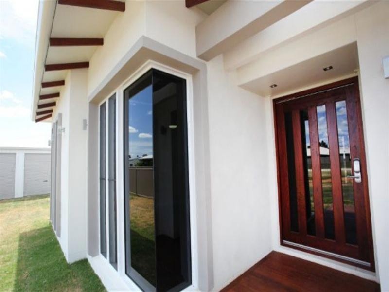 49 Sommerfeld Crescent, Chinchilla QLD 4413