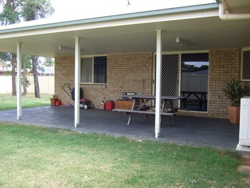 24 Mann Street, Chinchilla QLD 4413