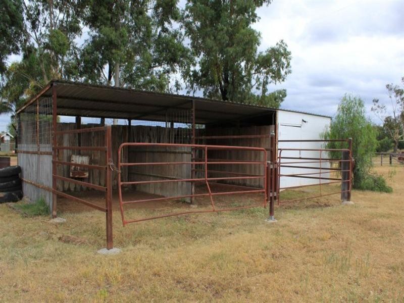 363 Auburn Road, Chinchilla QLD 4413