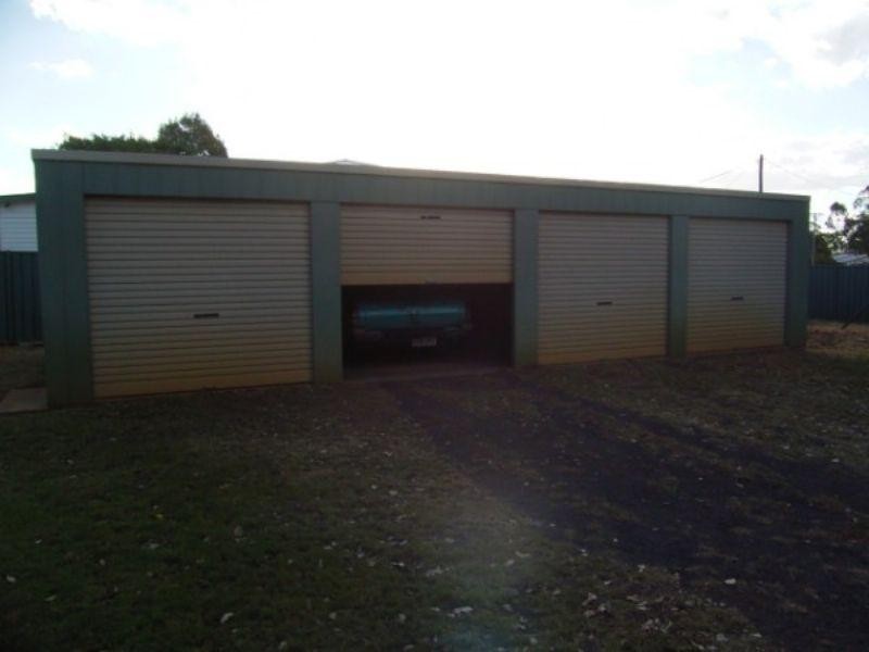 17 Stevenson Street, Chinchilla QLD 4413