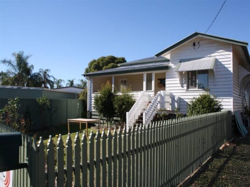 15 Stevenson Street, Chinchilla QLD 4413