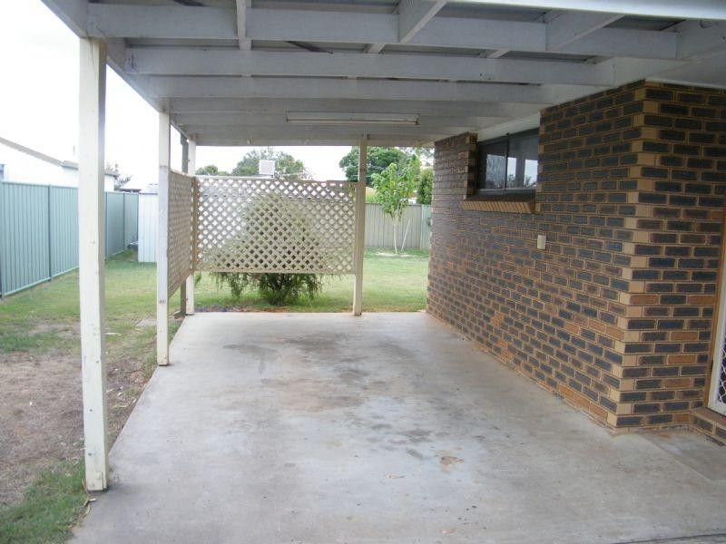 17 Scouller Street, Chinchilla QLD 4413