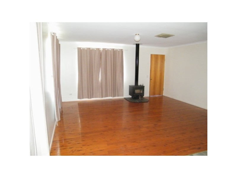 40 Windmill Road, Chinchilla QLD 4413