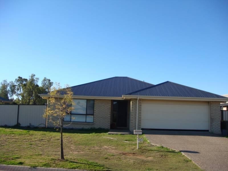 11 Sheridan Street, Chinchilla QLD 4413