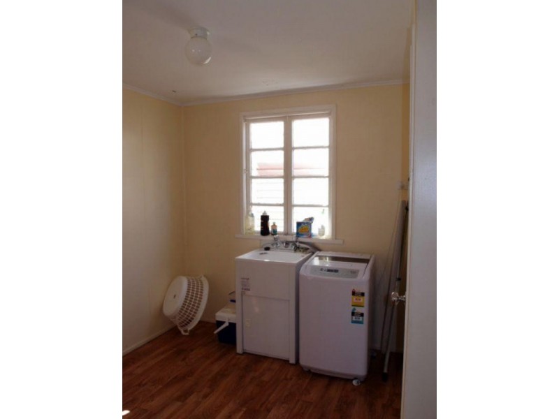 22 Claydon Street, Chinchilla QLD 4413