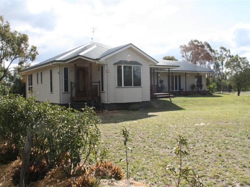 70 Kurtz Street, Chinchilla QLD 4413