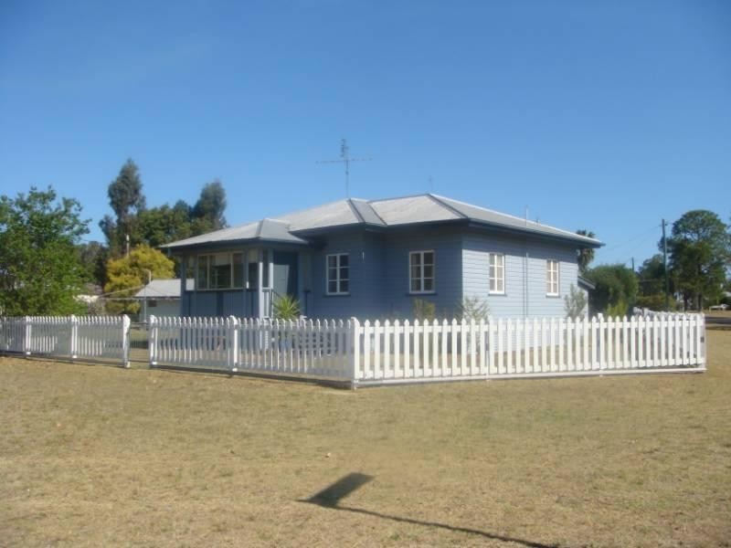 1 Evans Street, Chinchilla QLD 4413