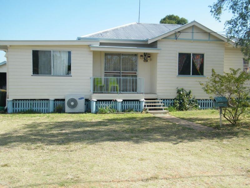 75 Park Street, Chinchilla QLD 4413
