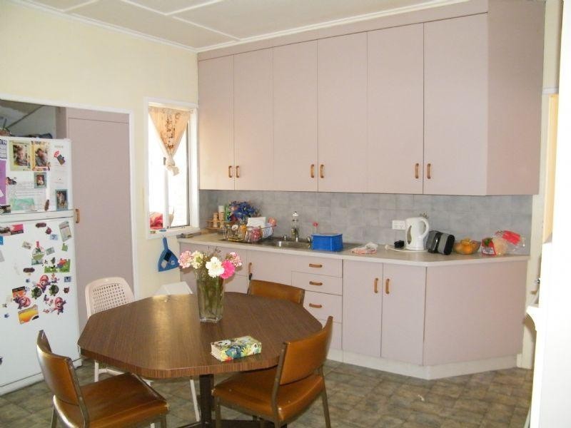 75 Park Street, Chinchilla QLD 4413