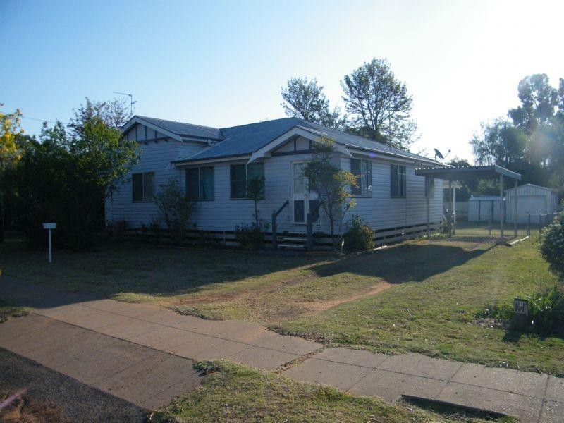 6 Dorney Street, Chinchilla QLD 4413