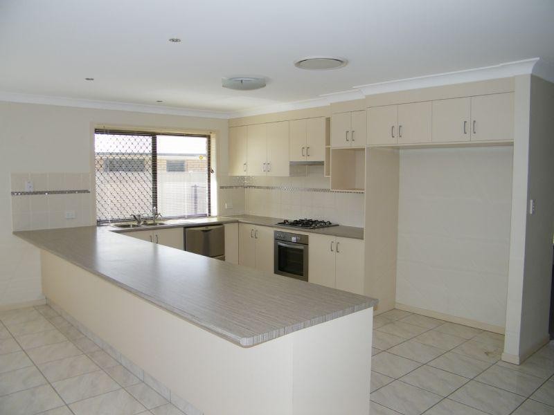 9 Back Avenue, Chinchilla QLD 4413