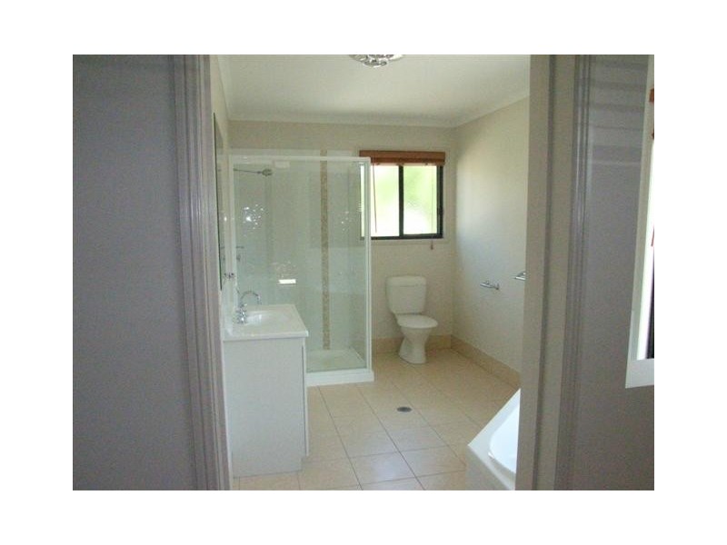 11 Davidson Court, Chinchilla QLD 4413