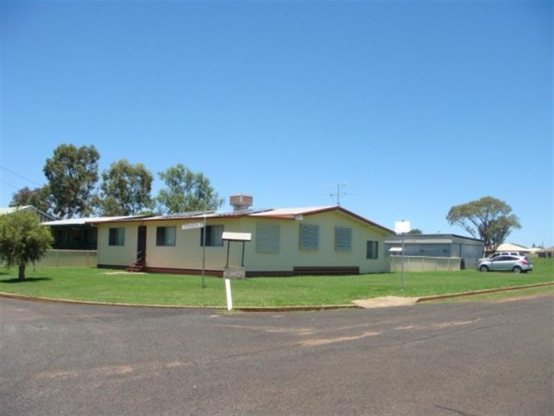 1 Stevenson Street, Chinchilla QLD 4413