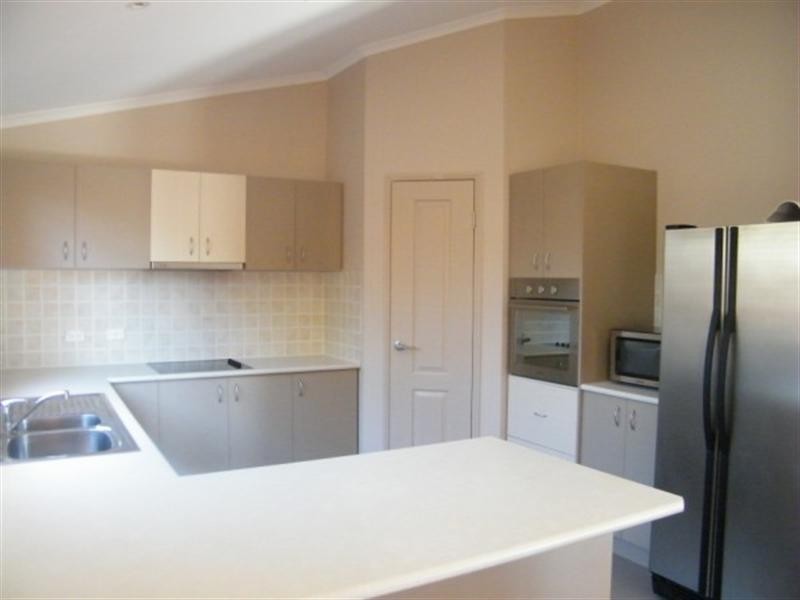 16 Leichhardt Street, Chinchilla QLD 4413