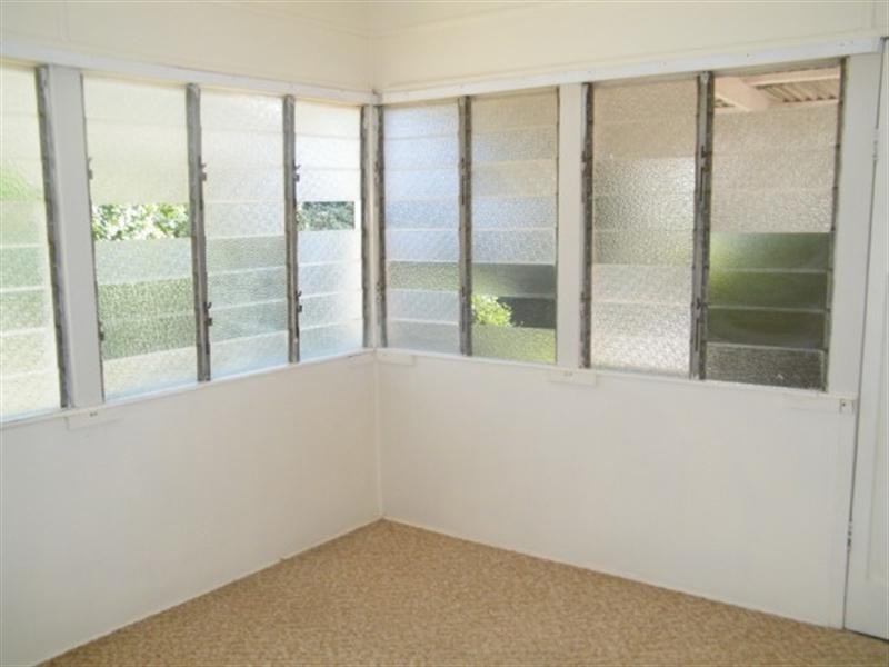 19 Windmill Road, Chinchilla QLD 4413