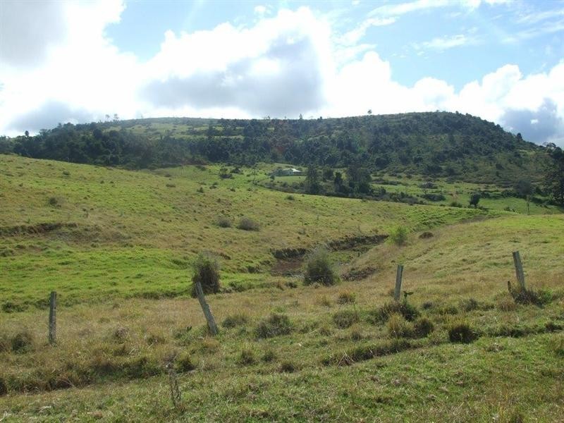 107 Edser Road, Crows Nest QLD 4355