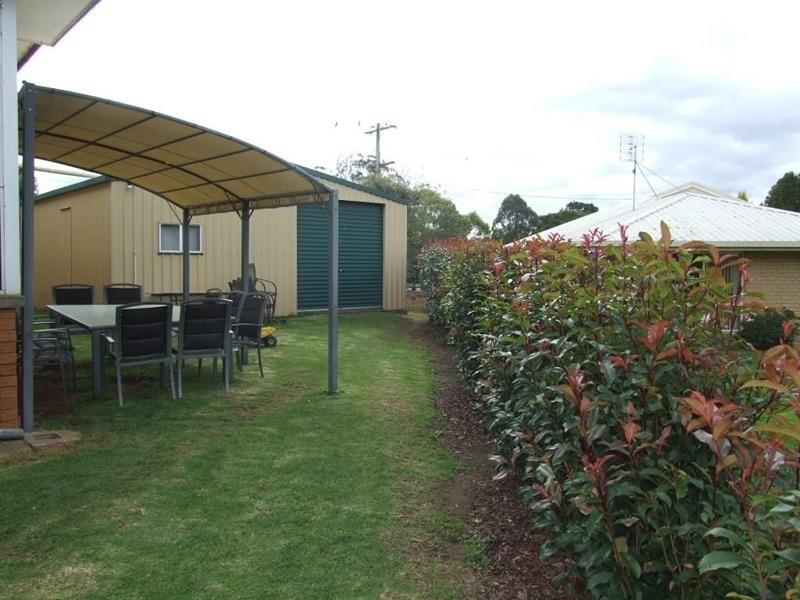 32 Andrews Road, Crows Nest QLD 4355