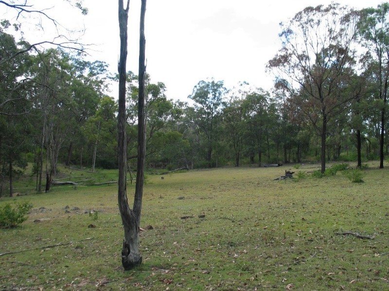 587 Perseverance Dam Road, Crows Nest QLD 4355