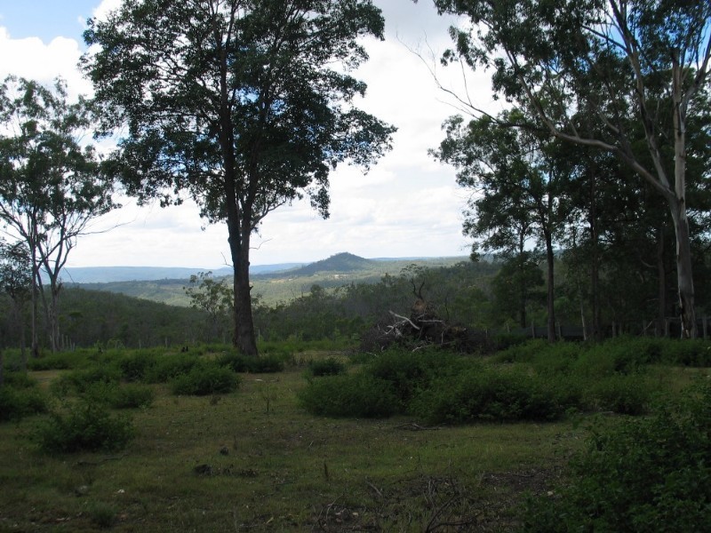 587 Perseverance Dam Road, Crows Nest QLD 4355