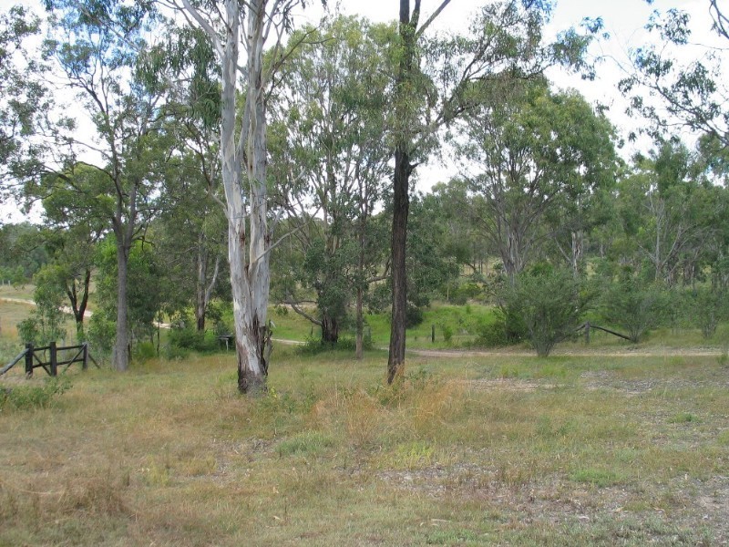 587 Perseverance Dam Road, Crows Nest QLD 4355