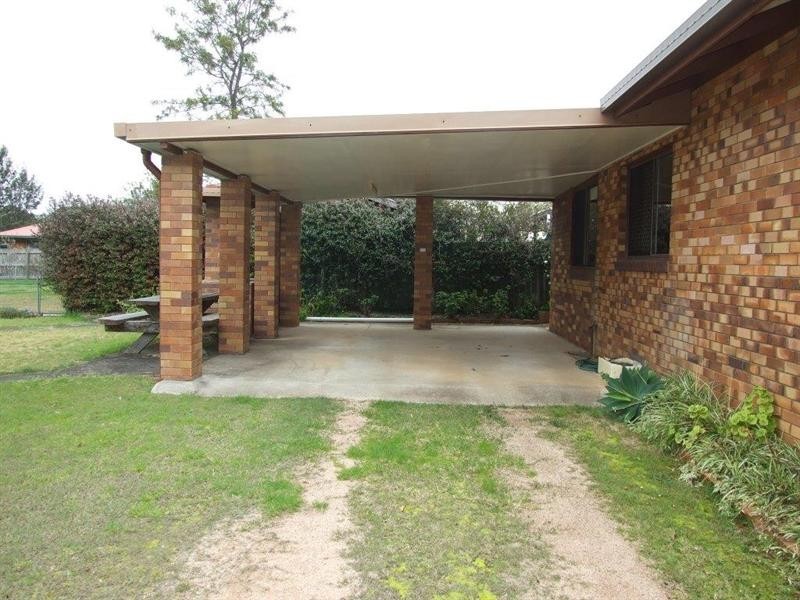 19 James Street, Crows Nest QLD 4355