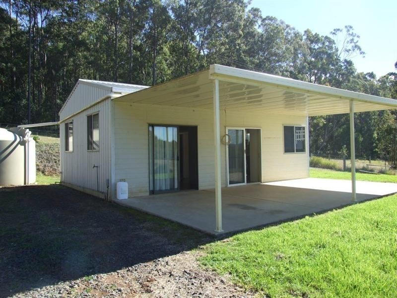 6 Yonder Lane, Cabarlah QLD 4352