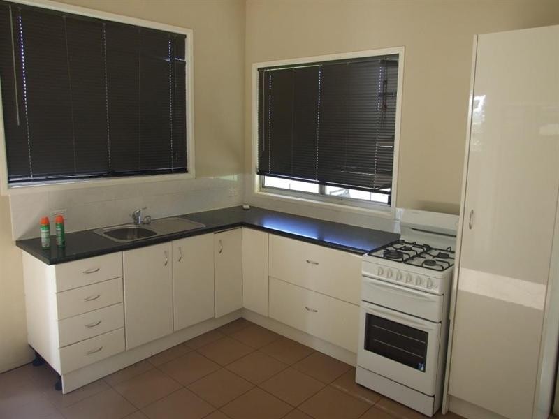 6 Yonder Lane, Cabarlah QLD 4352