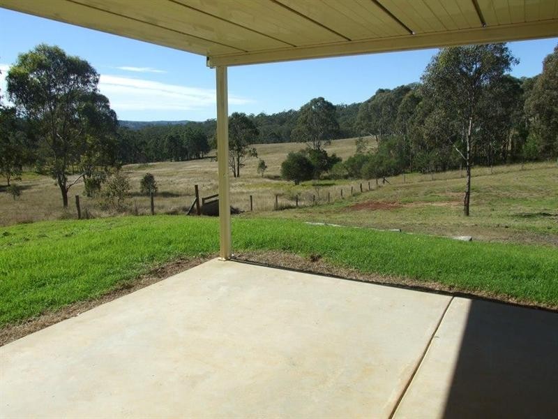 6 Yonder Lane, Cabarlah QLD 4352